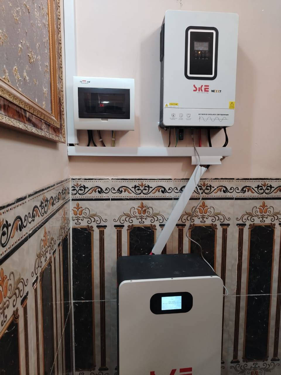 بفضل الله وبحمده قامت كوادر شركتنا (شركة المهندس للطاقة الشمسية) بنصب منظومة طاقة شمسية منزلية لأحد زبائن شركتنا
العرض الاقوى تحطيم الاسعار 🔥 🔥 🔥 🔥 🔥 🔥
العرض الاول 🔥 🔥 🔥
السعر : 4،000،000 نقدا
السعر : 5،000,000 قسط 
القسط الشهر 277 الف فقط
القدرة : 15 نهاري و 15 ليلي 
الألواح: 620 واط ضمان 15 سنة  عدد7
البطارية: ليثيوم حجم 15 كيلو واط ضمان 5 سنة
الانڤيرتر :  حجم 6 كيلو مع واي فاي مدمج ضمان 2 سنة 
العرض الثاني 🔥 🔥 🔥
السعر :  3,500,000 نقدا
السعر :4,500,000 قسط
القسط الشهري250 الف فقط
القدرة : 10 نهاري و 10 ليلي 
الألواح: 610 واط ضمان 15 سنة  عدد 5
البطارية: ليثيوم حجم 10 كيلو ضمان خمس سنوات
الانڤيرتر :  حجم 6 كيلو مع واي فاي مدمج ظمان 2 سنة
العرض الثالث 🔥 🔥 🔥
السعر : 2.750،000 نقدا
السعر : 3,750,000 قسط 
القسط الشهري 208 الف فقط
القدرة : 10 نهاري و 7 ليلي 
الألواح: 620 واط ضمان 15  سنة عدد5
البطارية: ليثيوم حجم 7 كيلو ضمان خمس سنوات
الانڤيرتر : حجم  4 كيلو ضمان 2 سنة 
العرض الرابع 🔥 🔥 🔥
السعر : 2،250،000 نقدا
السعر : 3,250,000 قسط
القسط الشهري 180 الف فقط
القدرة : 8 نهاري و 5 ليلي 
الألواح: 620 واط ضمان 15 سنة  عدد 4
البطارية: ليثيوم حجم 5 كيلو ضمان خمس سنوات

 #شركة #المهندس #للطاقة #الشمسية 
كركوك - الحويجة - شارع المشاتل قرب جامع كامل الحاج صكر مجاور شركتي الدليان والصبحي للحجم والعمرة 

***********

للحجز و الاستفسار
مدير شركة المهندس للطاقة الشمسية  
ربيع سامي الجبوري 
⁨ ***********
مهندس سعد 
***********
انور الفرحان 
مدير المبيعات 
***********
مهندس الصيانة 
عزيز الفرحان 
***********
 عمر الفرحان 
***********
