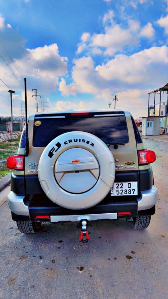 السلام عليكم
للبيع اف جي كروزر موديل 2022 خليجي مكفولة كفالة عامة من كلشي محرك گير كهربائيات داخل خارج من كلشي مكفولة بعدها شركة ماشالله السيارة بسمي ماشية 22 الف كيلو محرك 6 سلندر4000cc مواصفات السيارة هاي الفول 
دبل تانكي 
ماوس بالسقف تحكم وظعيات قيادة اوفرود
سماعة دمام بلاد
ماطور ظغط الهواء بلاد
تحكم بالستيرن 
فور ويل دفيلوك
كاميرا خلفية
حساس خلفي 
شاشة بالدشبول تدعم ابل كاربلي 
سنوية هزة مامنتهي سيارة كلها عالبلاد بعدها جديدة مكان السيارة دهوك والسعر 41000$ مجال كلش قليل للشراي 
للاستفسار
***********
***********
