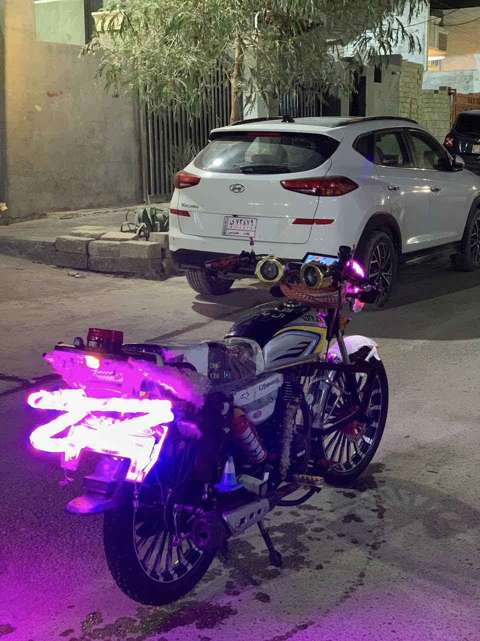 سلام عليكم أيراني ٢٥ 
محرك ٢٠٠ ماعيزه برغي 
مصروف عليه هواي 
العنوان سامراء ***********
