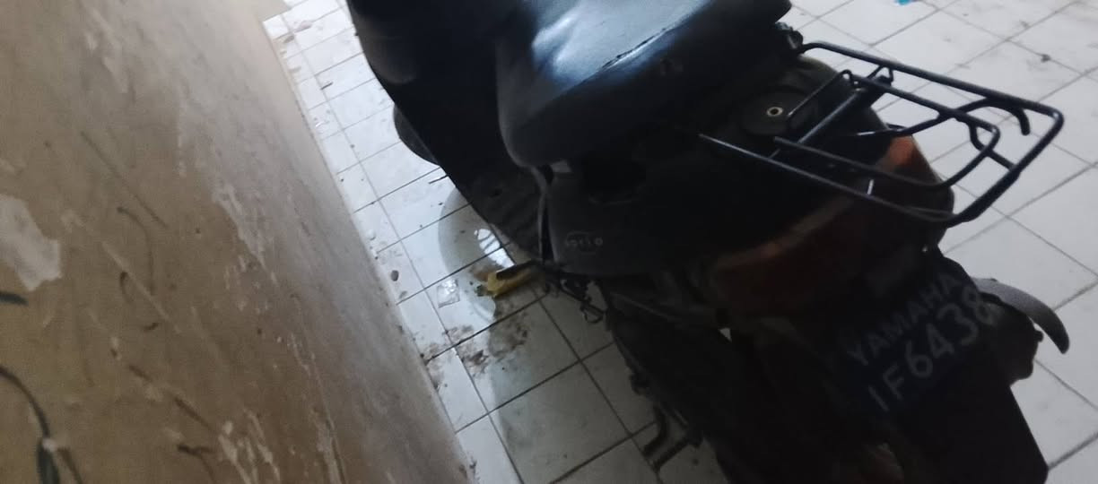 سلا عليكم درجه ستين نقصه بوشه وبستم وسكليتر  وانطيك ليت وفيشه كلشي كامل اني ماخذه ب250اخذته
يردله ترتيب بصيطه وياه مفاتيح 2
السعر 150و بيه مجال حك الجيه   
العنوان مجمع حطين 
الرقم ***********
