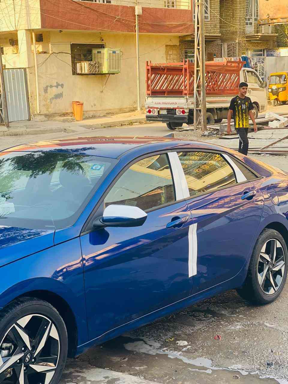 السلام عليكم  النترا البيع موديل 2023  سياره حادثها مثل ما موضح بل الصوره باسمي موصفات بصمه تحكم ستيرن شاشه ديجتال حساس امامي خلفي رادار 
سياره باسمي تحويل ثاني يوم  سياره ليبل واحد واحد بس جاملغ مبدل محرك 2000 دوش  السعر 155ورقة وبيها مجال 
*********** محمد تواصل فقط الخط والواتساب 
العنوان الشعلة
