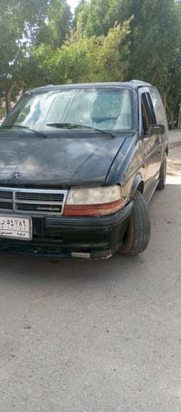 كرايسلر • فوياجر • سيارة