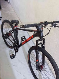 بايسكل  جبلي GITMA ماركة حجم 26. ، طراز GTM-X5.تتميز بإطار مقاس 26 بوص...