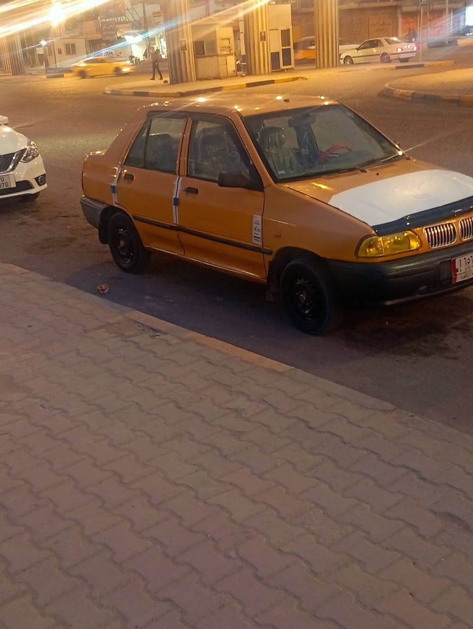 السلام عليكم سياره سايبه موديل 2017 باسم الشركه ابن بلد سياره حلوه ونظيفه وتعبان عليها مكينه مقفوله برانكيتات وشواصي كلهن معمرات ونظيفات دواخل كلش حلوه كهربائيات كلها شغاله رايده ب 22 وبيها مجال بسيط حق الجيه علما ما متواجد على الفيس هذا رقمي *********** البصرة, العراق
