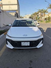 اكسنت للبيع 2024 مواصفات gls   فتحة بالسقف   كامرات خلفيه  حساسات خلفي...