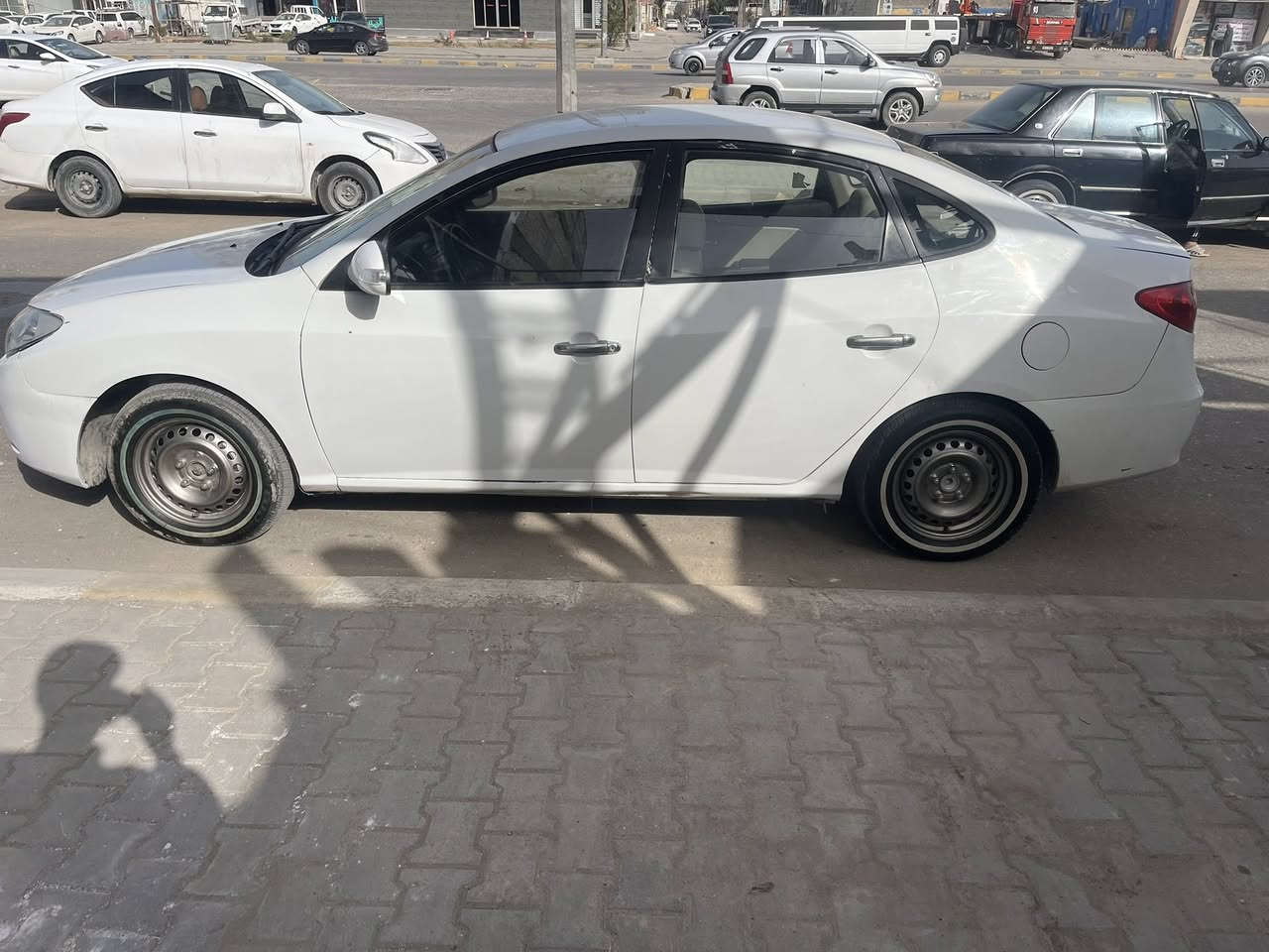 سلام عليكم الانتره مديل ٢٠١١مكينة ١٦٠٠جديده سياره بيه ٣قطع صبغ وبيه نواقص بسيطه مكان سياره نجف تواصل وتساب فقط فقط ***********سعر ٨٧وبيه مجال بسيط
