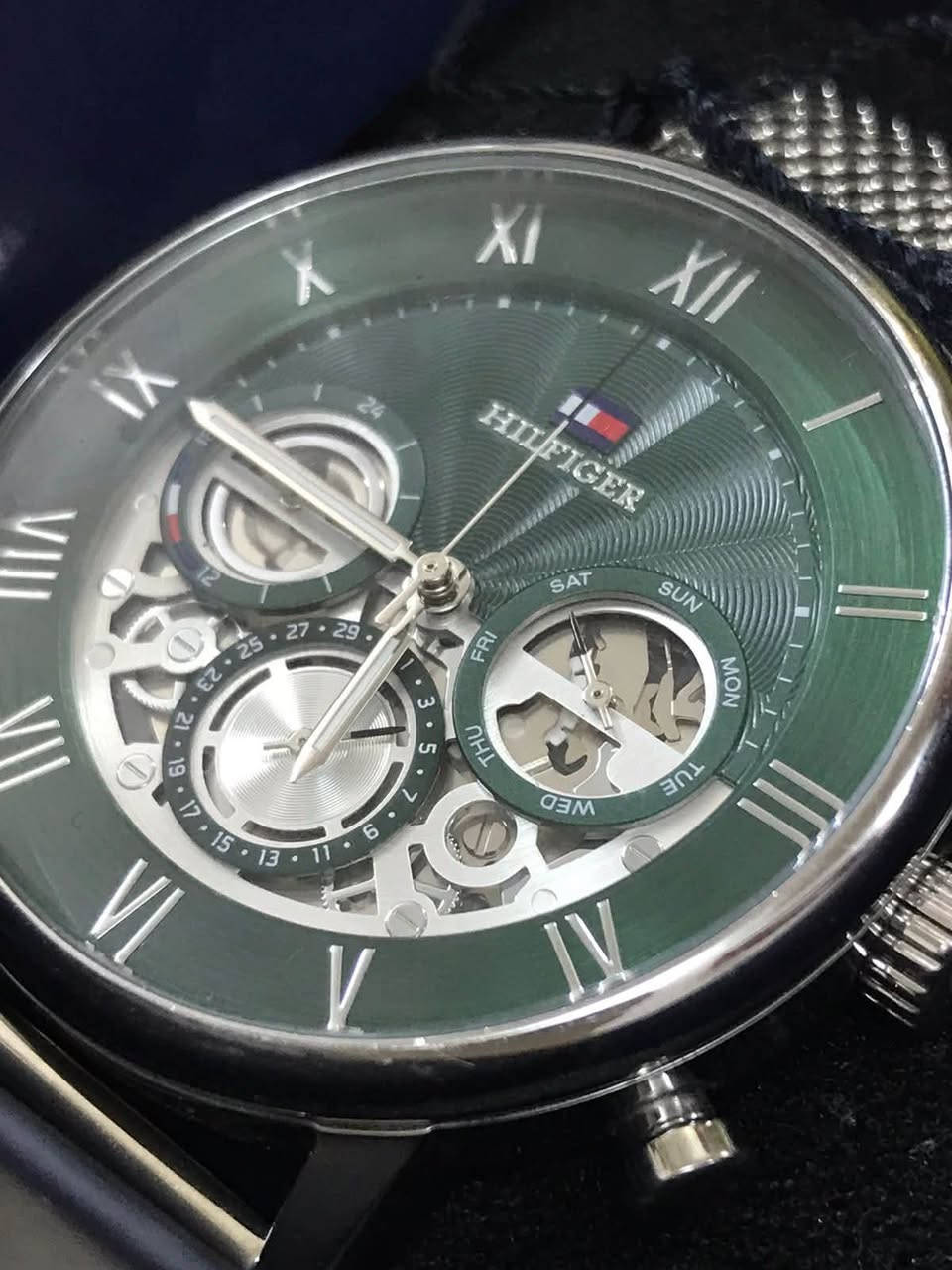 السلام عليكم من رخصه الادمن 
ساعة ماركة TOMMY HILFIGER 
اصلي لون اخضر 
السعر 250 الف


**إذا كنت صاحب هذا الإعلان وتريد حذفه لأي سبب، رجاءا أرسل رسالة إلى الدعم الفني**