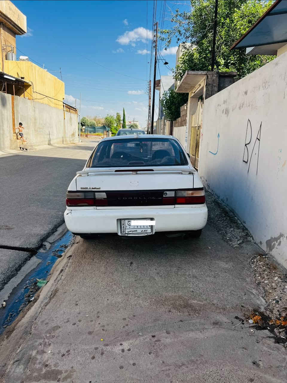 السلام عليكم كورلا موديل 1995 محرك 16 السيارة جاهزة
السعر 57
للتواصل 
***********
