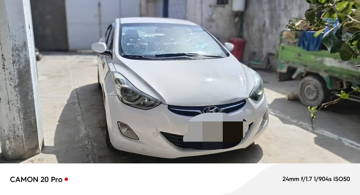 السلام عليكم النترا وارد كوري لالبيع كير مكينه كفاله تخم تاير تبريد حداديه السعر 93  موديل 2012 رقم  *********** العنوان بصرة زبير
