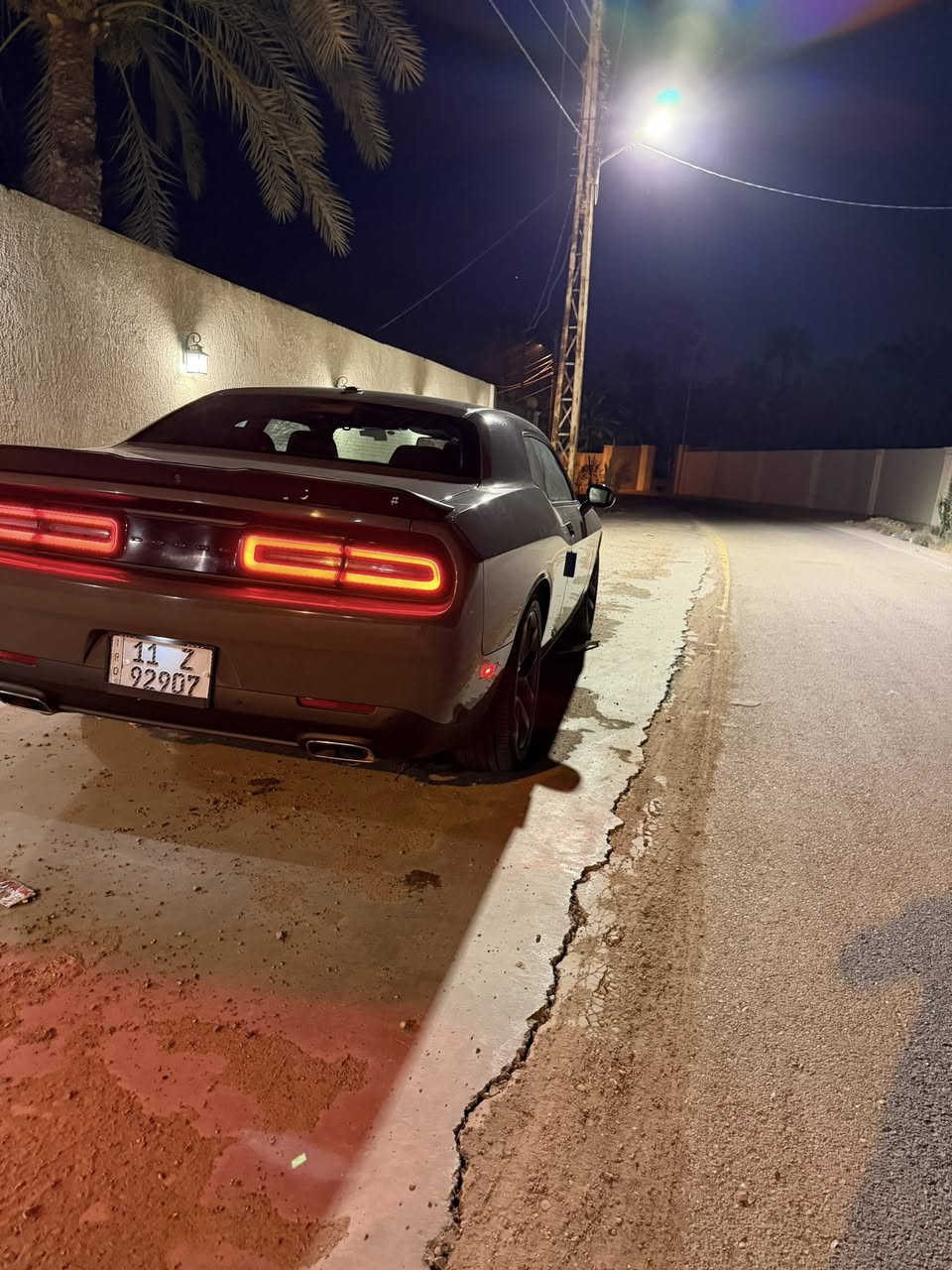 🔥 دودج جالنجر GT موديل 2023 للبيع 🔥
✅ آخر إصدار GT�✅ باسم المالك في بغداد�✅ تحويل مباشر�✅ ممشى 22 ألف فقط�✅ سيارة جديدة جداً ونظيفة
📌 الحادث:�جاملغ + بنيد مع تعديل بسيط بالشاصي
🚗 السيارة بحالة ممتازة وجاهزة للاستخدام
📍 الموقع: بغداد / المدائن
💰 السعر: 16,500 دولار�🔹 يوجد مجال بسيط للجادين
📞 للاستفسار:�***********
