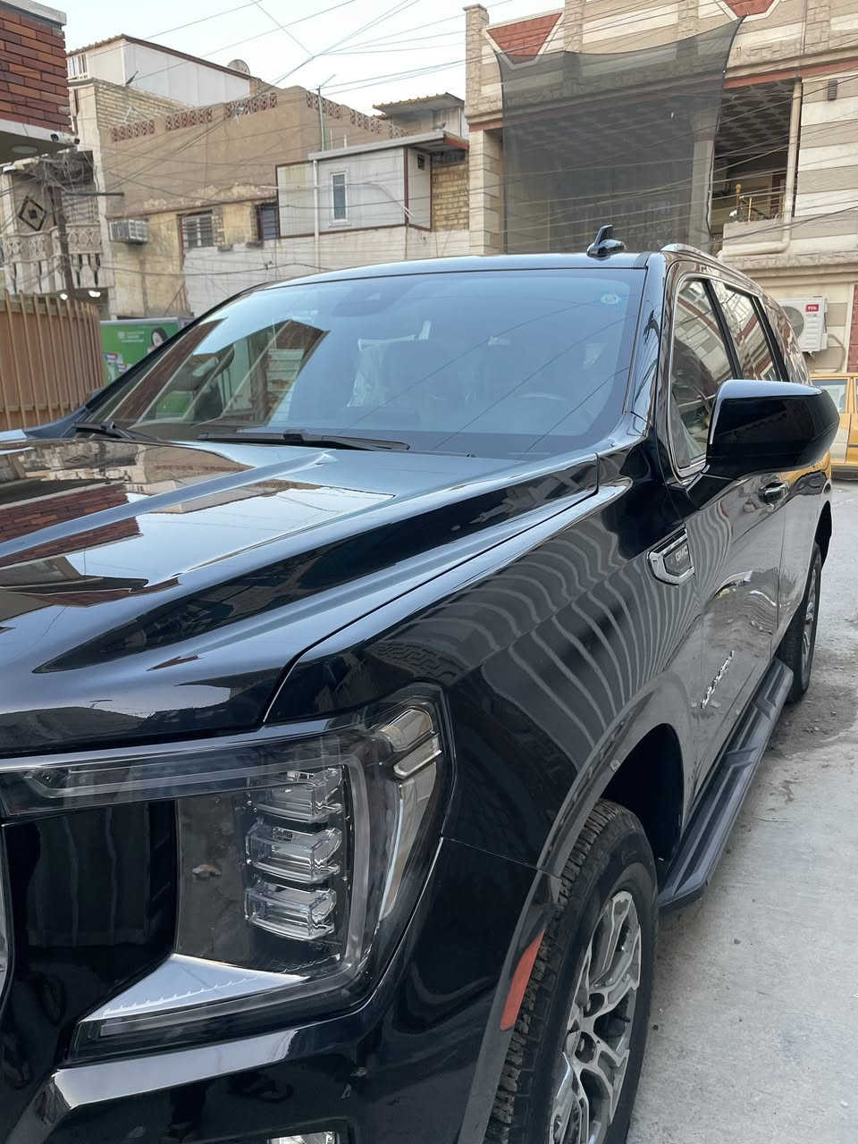 جمسي موديل 23 وكاله منصور خليجي ماشية 49000 بغداد مشروع وطني بسمي صيانة كامله بيه 3 قطع بدون ضربه بالدواخل فقط خارجي بدون ايرباك مرفق صور سونر *********** مكانه بغداد السعر 44
