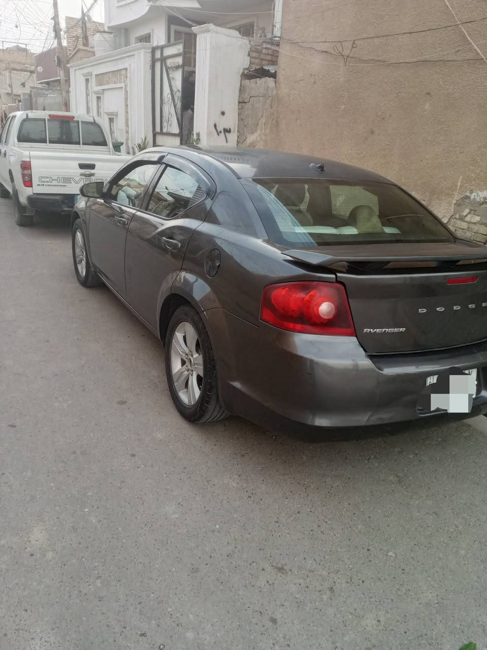 دوج افنجر موديل 14 وارد امريكا جاملغ وبنيت
بدون دواخل سعر 85 
بغداد الحسينيه 
***********
