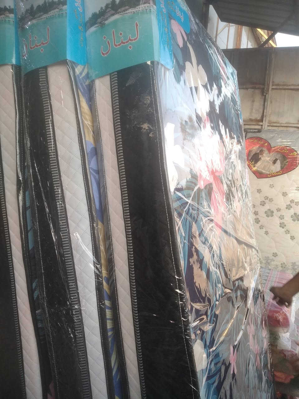 اللهم صل على محمد وال محمد
وصول دواشك جرباية نفر ضغط عالي درجة اولى 
القياس 90*190
والارتفاع 18سم 
والسعر 25 الف 
 العنوان المدحتية مقابيل دائرة الزراعة بإدارة عادل الرويعي مجمع الروان للمفروشات العصرية ***********
يوجد توصيل
