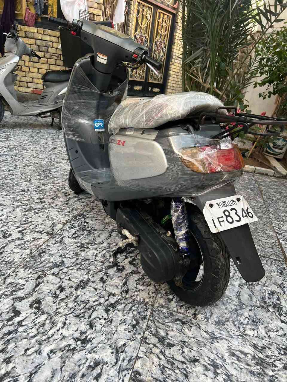 السلام عليكم شباب 5زروف الدراجه حلوه وجاهزه نقصهه بس باتري مجفته مره وحده بس مكينه حلوه مرتبه السعر 225وبيهه مجال بصيط ***********
