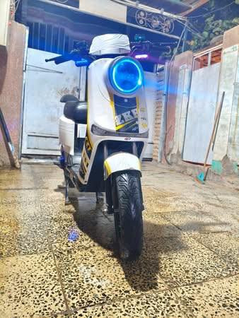 السلام عليكم R11 للبيع مستعجل

موديل 2026

الدراجه نضيفه وتخبل 

ومهتم بيها كلش 

يعني الدراجه وكالههه

الدراجه 4 نمر 

الدراجه تمشي حقيقي 60 

وملفها 2000 واط 

بريكات دسك 

الدراجه فول مواصفات 

ومتوازي على بيعتها والله 

سعرها 500 وبي مجال للشراي طب وتدلل 

أخليك بعيوني 

للتواصل ‏‪0778 016 9576‬‏ تعال واتس أفضل
