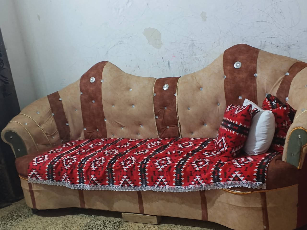 تخم للبيع سعره 350 وبي مجال للشراي


**إذا كنت صاحب هذا الإعلان وتريد حذفه لأي سبب، رجاءا أرسل رسالة إلى الدعم الفني**