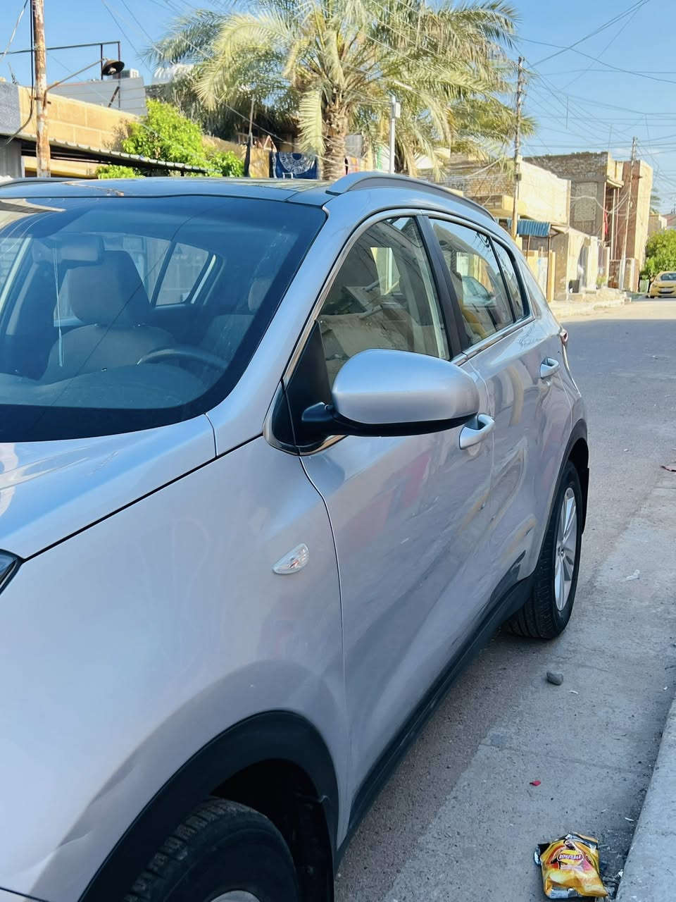 ‏سلام عليكم ‏للبيع سبوتج 2018 خليجي كوري ماكينة 2000 دوش ماشيه 60 سيارة حلوة جديدة بيه جاملق خلفي صبغ مكان السيارة بغداد الحسينية الراشدية رقم بغداد السعر 175 رقم الهاتف ***********
