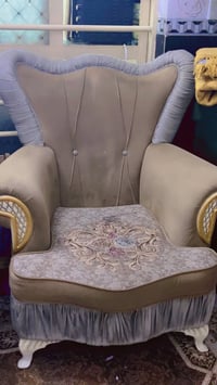 تخم • نظيف • مع كوشات