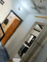 ٦٠م • طابقين • شارع واثق صف الركن