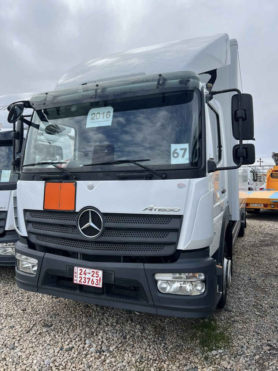 ماشاءالله تبارك الله
موديل 2016حجم1227
فول مواصفات 
مكفول كفاله عامه 
ماشي550ألف
مكان سليمانية 
***********📞
