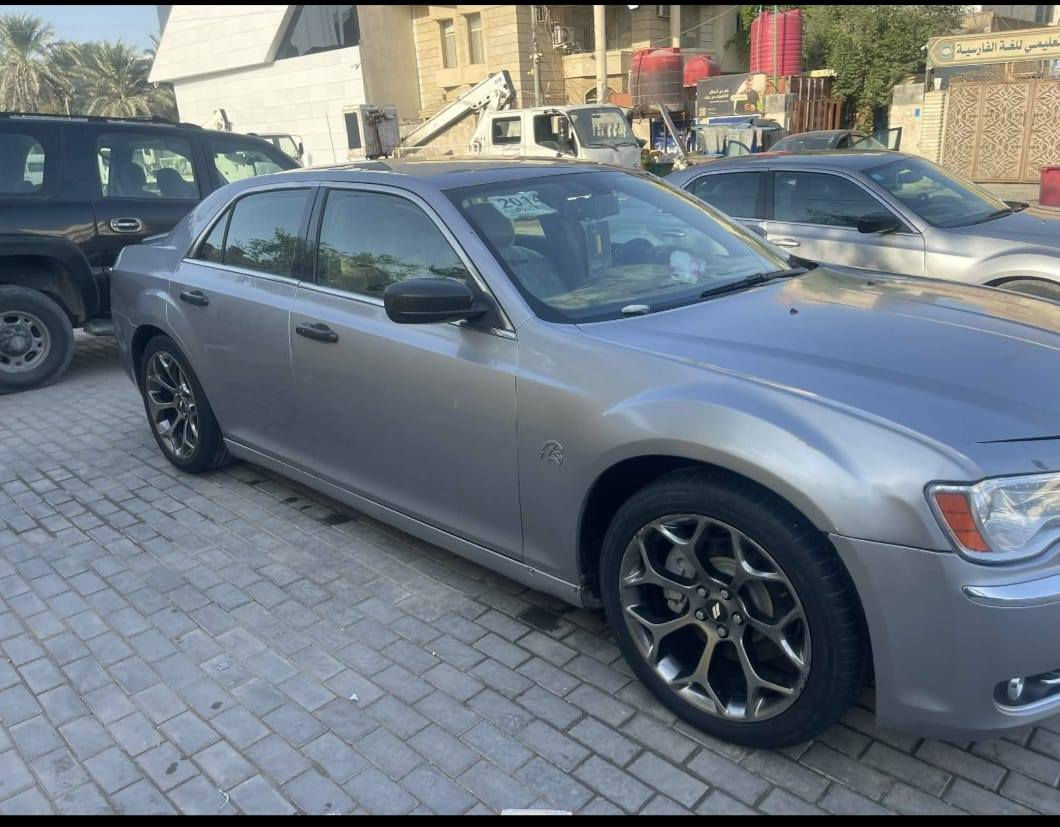 السلام عليكم اوباما 14ادوات ادوات مكينه هيمي 5700 كصه جنطه السياره نظيفه وجاهزه مال جنى متومه طبق الاصل السعر 55 وبي مجال بسيط مكان السياره كربلاء للتواصل ***********
