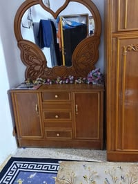 غرفه نضيفه تسكام للبيع السعر 900وبيها مجال الاتصال على الرقم 078320985...