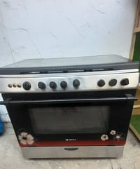 طباخ ٥عيون • استخدام قليل • يحتاج تنظيف