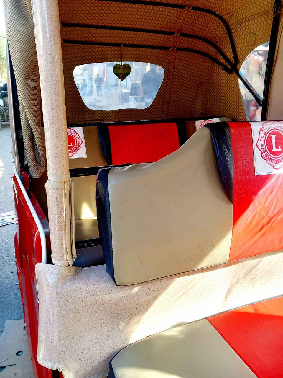 السلام عليكم تكتك مديل ٢٢ كفاله عامه
ناصريه مركز. ***********
