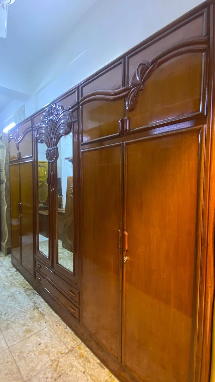 غرفه 6 باب ملحق صاج داخل وخارج ضهر جرجوبه شغل درجه اولى مستعمل موديل نقش صاج بورمي بغداد الأمين الثانية ***********
