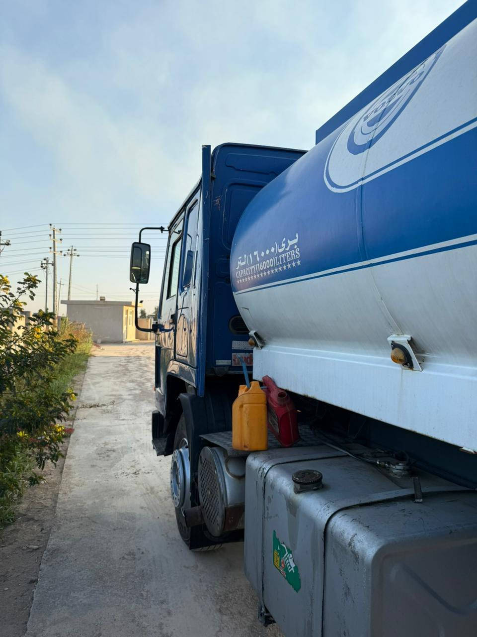 سلام عليكم للبيع فالفو إف 10 مديل 1995 رقم أربيل تحويل مباشر كير3ب3اصل دنكر للستفسار اتصل 
***********
