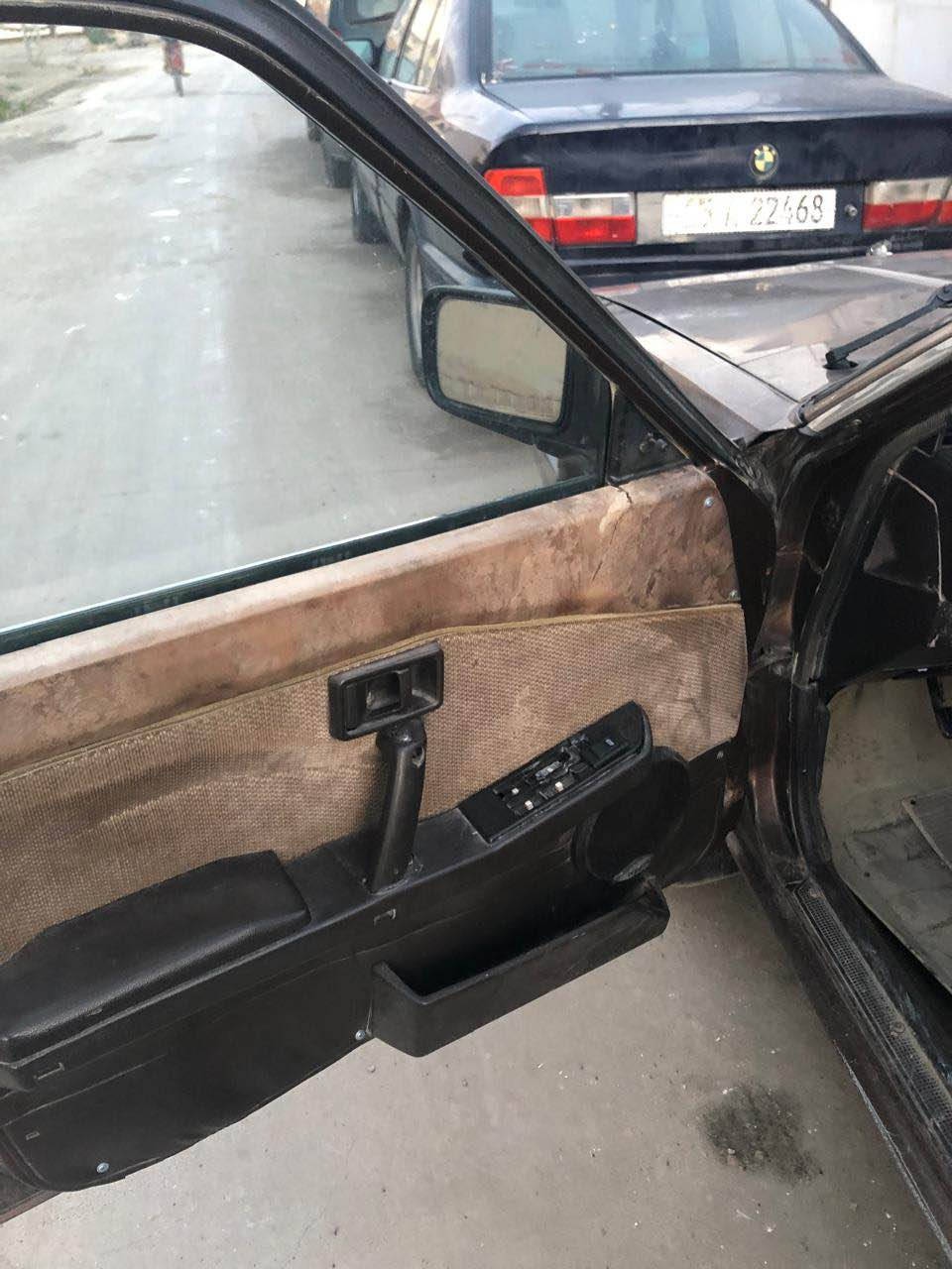 نيسان موديل ٨٨رقم صلاح الدين دولي دفتر بانزين شرط التحويل والوكاله سياره كلها بلادي  وضع الشركه بدون صبغ بدون معجون بدون ضربه كير ومحرك وكهربائيات بالشرط تخم تاير جديد السعر ٢٨ قفل مكانه كركوك دوميز شراي اتصل على الرقم *********** كركوك, العراق
