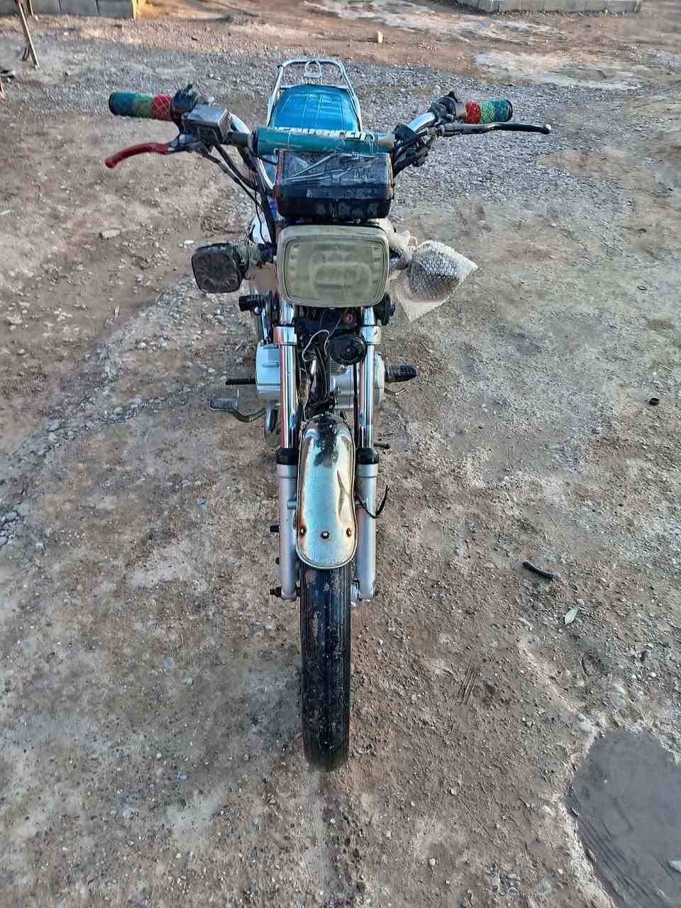 ماطور خمسه كير موديل 20محرك نضيف كهربائيات شغاله السعر 275وبيه مجال مكاني الحويجه داخل لتصال ***********
