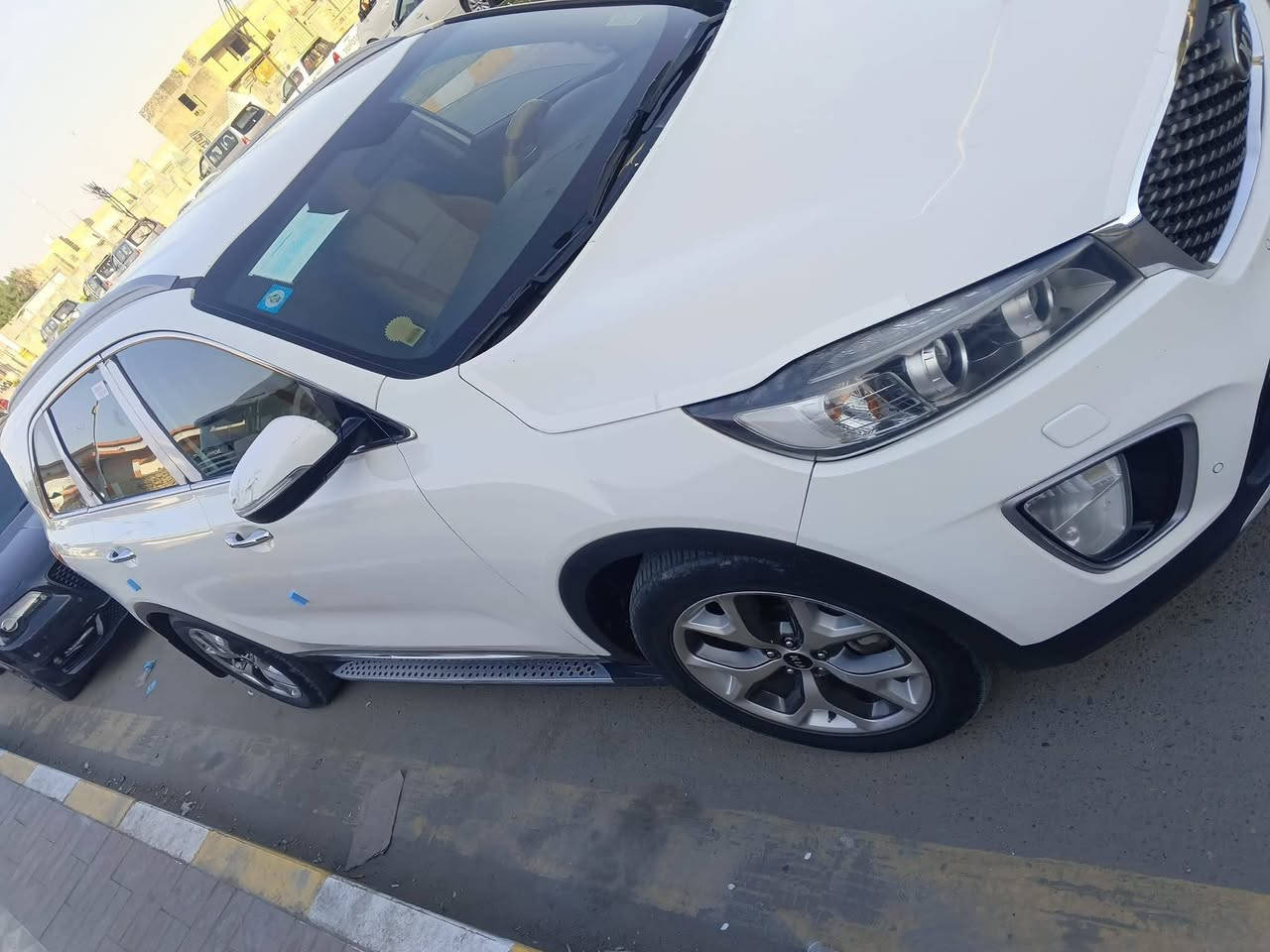 السلام عليكم سورنتو 18خليجي مكفوله مكينه اربعه ماشيه 120رقم ذقار بسمي تخم تاير سياره جاهزه السعر 230وبيه مجال مكان سياره واسط قضاء الحي الاتصال ***********
