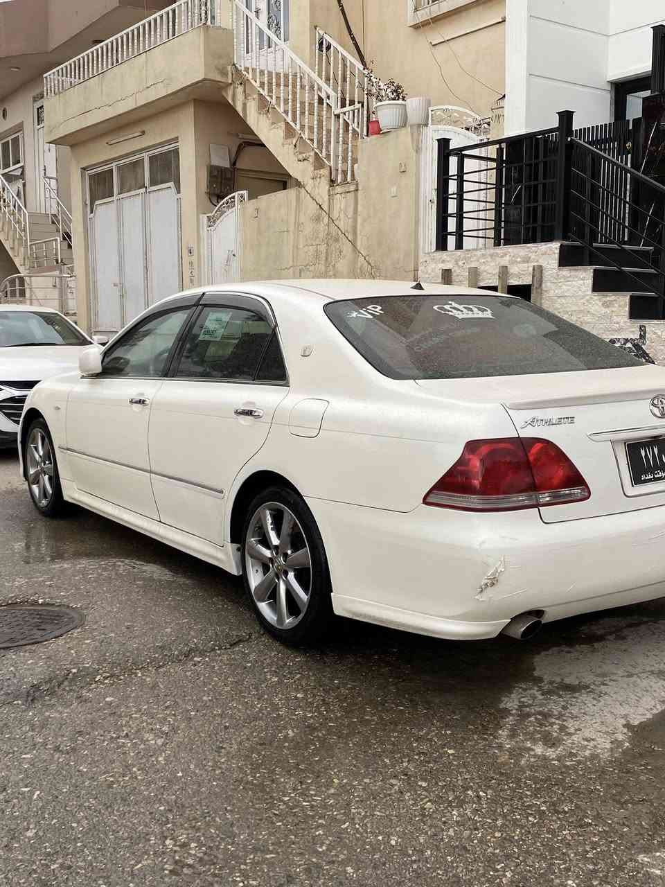 شاهینە    ١٨٢ سپۆڕت   گێڕو مەکینە گەورە سێ دوگمە مووسس سەیارەکە کامل مەسرەف کراوە ٢٥٠ مەسرەفی تیا نیە ناو ڕەساسی تایەی تازە پێشی کراوە بە ٢٠٠٧
بەس شوێن موسەکان بۆیاخە
جامەکانی هەڵگیراوە 
سەیارەکە ماڵی دۆستە
ژ.م:***********
ئەدمین❤️💎
