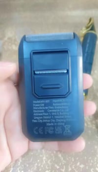 مكينة حلاقة • ملحقات كاملة • توصيل محافظات