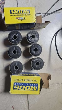 نواعم كابرس و دولفين للبيع السعر خاص ٠٧٨٠٤٢٣٢١٠٢