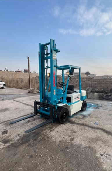 للبيع رافعة شوكية
كوماتسو طنين او نص موديل 2000  3حركات يمين +يسار 
كير محرك اكسن  بشرط 
سعر 55 ورقة 
للاستفسار اتصال. ***********  📞
