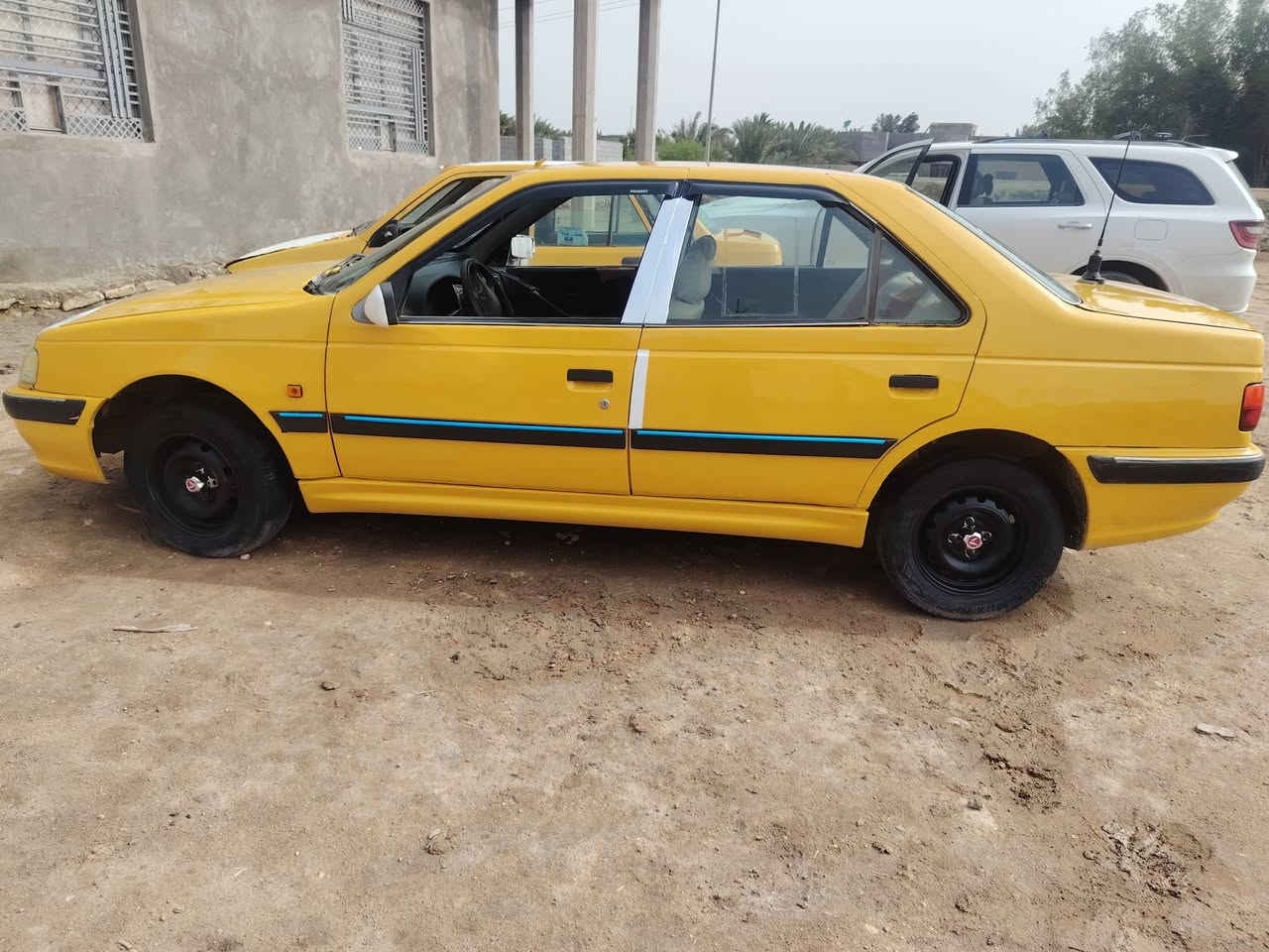 بيجو بارص موديل ١٠ كفاله عامه استخدام شخصي صبغه فرن ٦٥٠ الف يعني صبغتهه حالهه حال ال٢٠ وحداديه كير مكينه استوهه مجفته خير من الله بسمنه كامله مكمله تحويل ثاني يوم بيع مستعجل ٢٨ ورقه وبيهه مجال بسيط ماكو هيج سعر لهاي النظافه مكان السياره سماوه الصفران الكرامه واعتذر عن الاطاله *********** هاذه رقمي الاستفسار
