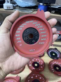 شباب لوحات عداد جارجر احمر متوفر  340 km 300km 300km scat موجود توصيل ...