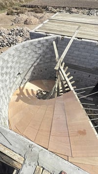 قالب صب • تسليح • القرنه