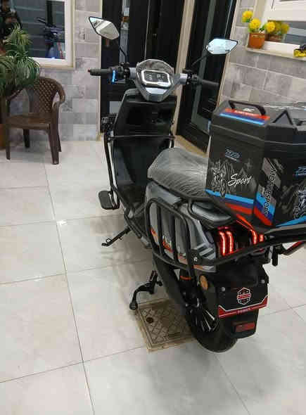 السلام عليكم اخوان ماطور شحن فول مواصفات 6باتري مصطره موديل 2025 سرعتو  110 حقيقي 100 مستخدم سبوع كلو شرط السعر 950 سبب البيع ثقيل وماصيطر علي  لستفسار اتصل ( *********** ) اسيا ( *********** ) كورك
