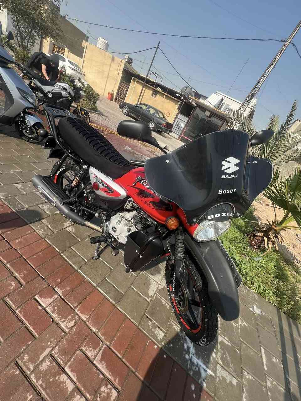 عندي بوكسر 2022 داخلة 23 مرقم بغداد
ونظيفة مكينة خرسة
تجي تشوفها بعينك وتفحصها
مكاني بغداد الشعب
السعر ب (( مليونين و 400))
التواصل على الرقم ***********
