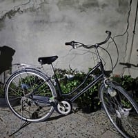 بايسكل ياباني حجم 27للبيع سعر 65وبي مجال للتواصل خاص او عبر رقم 078622...