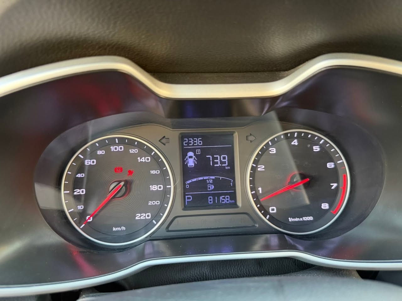 Mg zs موديل 2020
لون ابيض بدون صبغ دعم✅

ماشي 88 كيلو فقط 

لون ابيض🤍

سعر :110 مجال 

***********☎️
