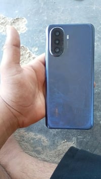 هواوي نوڤا 70y • ١٢٨ • نظيف