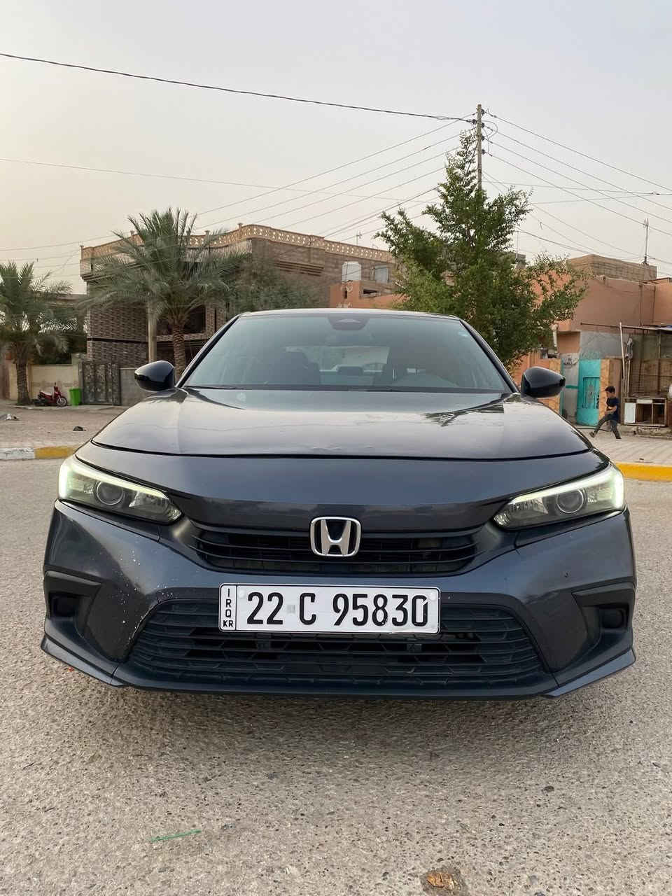 السلام عليكم
هوندا سيفك 2022 رقم اربيل بأسمي 

فئة ال sport
بصمة 
تشغيل عن بعد 
رادار امامي خلفي جانبي 
لد امامي خلفي 
بصمة ابواب 
كيجات دجتل 
نظام ايكو سبورت نورمال 
نظام ترحيب 
شاشة اعطال
كامرة 
وبعد هواية مواصفات 
تخم تاير وباتري جديد
محرك 2000 تنفس طبيعي 
ماشية 52 الف كيلومتر 
الحادث  بنيد فقط صبغ بدوان شواطي بدون لغود ايرباك لستيرن وراجع سستم
 وصار بيها بالعراق شخوط فوك البيبان اليسرى بعده ما مصلحه 

السعر  137 وبيها مجال كلش قليل وما اضن اكو هيج سعر 

***********
