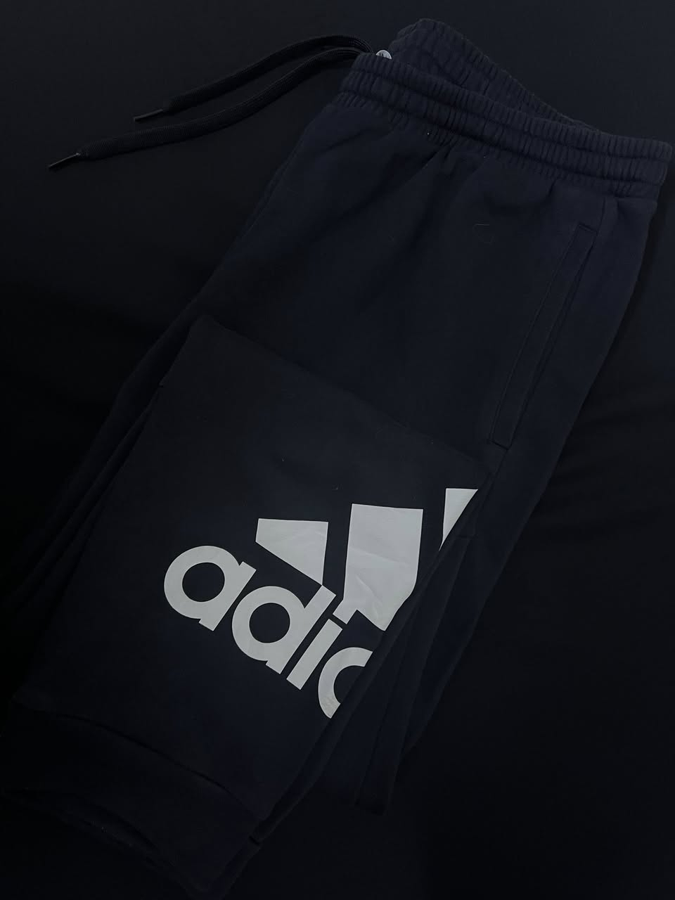 بجامه اديداس 
غير مستخدمه
القياس xl


**إذا كنت صاحب هذا الإعلان وتريد حذفه لأي سبب، رجاءا أرسل رسالة إلى الدعم الفني**