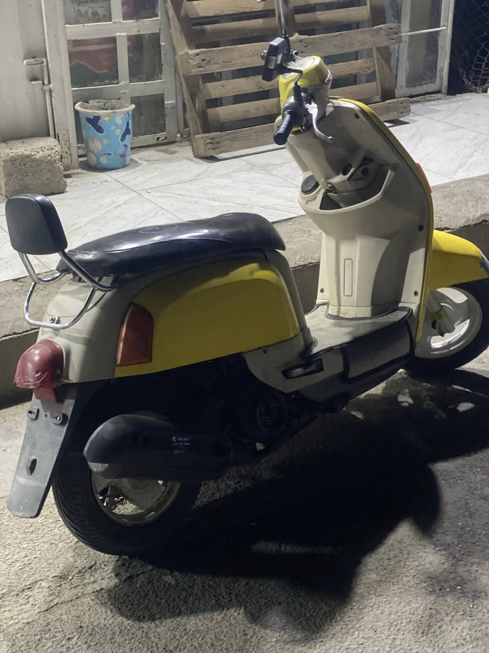 سلام عليكم للبيع دراجه بوليس كابريتر الدراجه نظيفه كلش مكينه خرسه وناعمه مكانه العبيدي شارع عشرين الرأسه ***********
