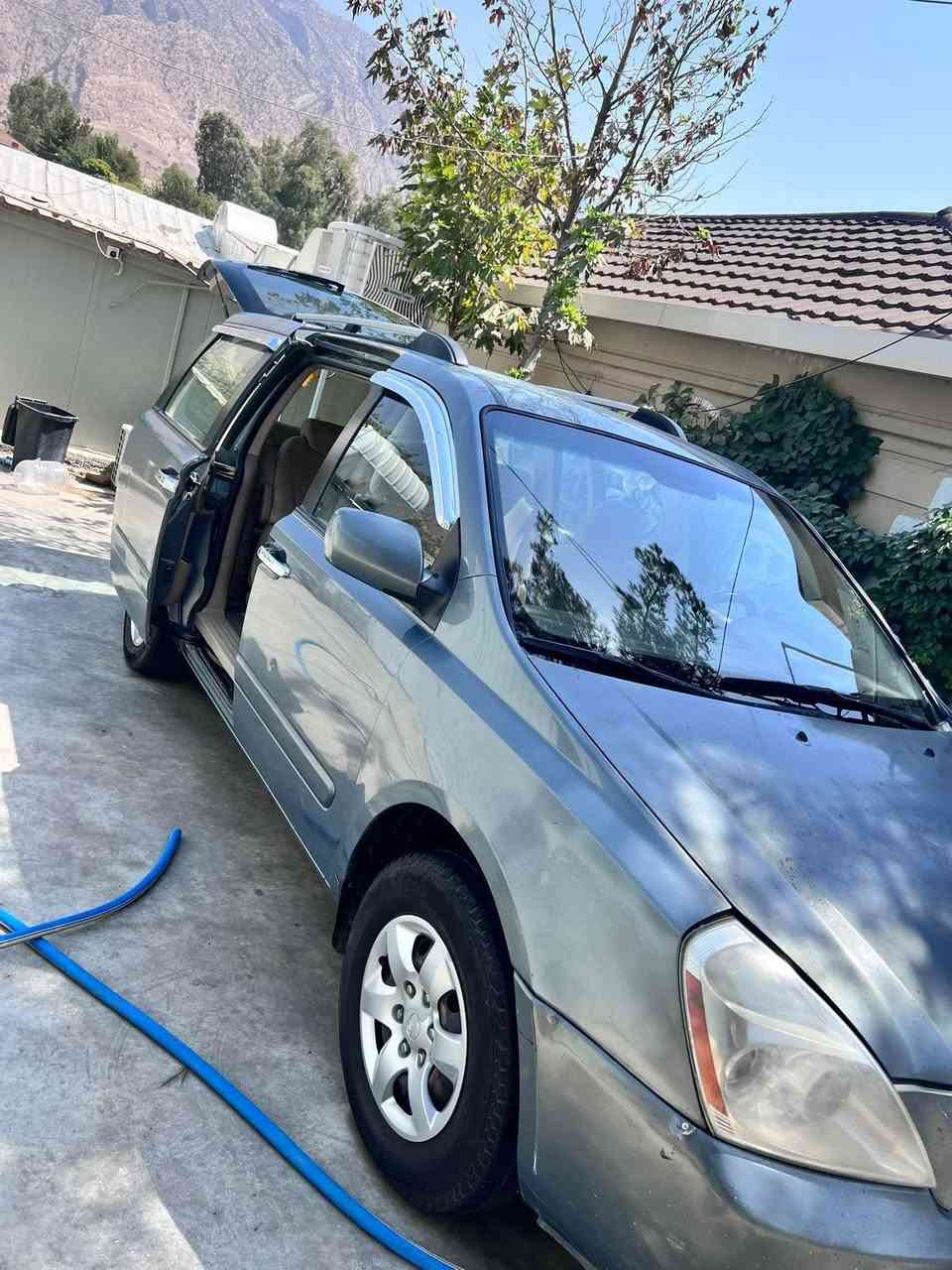 السلام عليكم
للبيع كيا سيدونا 2008 
مكينة 3800 صار 4 اشهر من شديتهة
تبريد كير محرك مكفولات
تخم تاير جديد
السيارة رقم ديالى دولي باسمي 
السيارة بيهة مكانات صبغ ابيع حزام
شادلهة منظومة غاز 80 لتر 
سعر السيارة 120 وبيهة مجال
مكان السيارة بعقوبة 
***********
