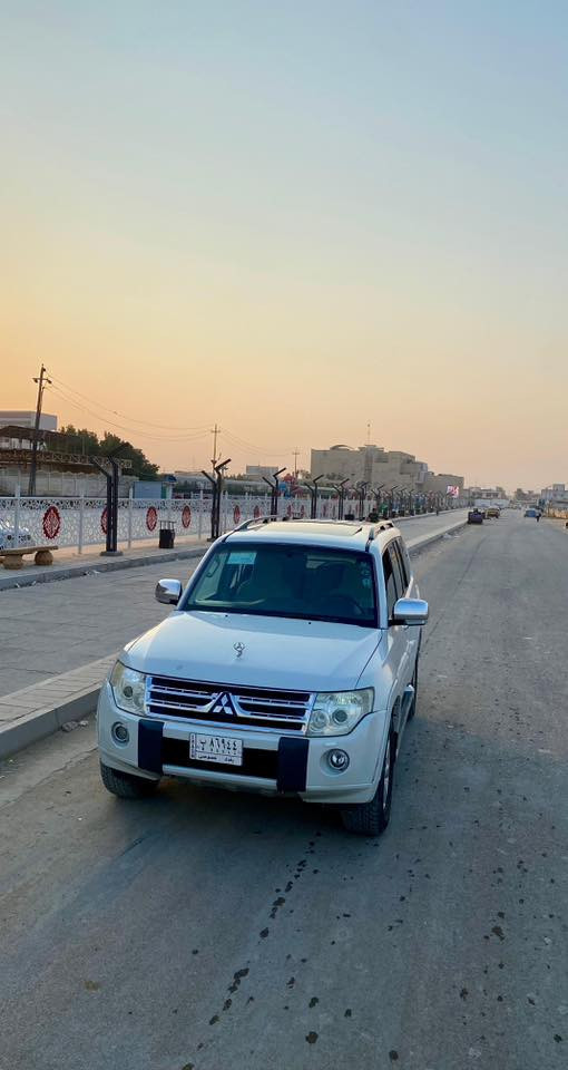 السلام عليكم سياره للبيع بايجيروحبتور موديل 2010مكفول العداد152 قابل الزياده بصمه تشغيل عن بعد  واطفاء عن بعد مواصفات الحبتور متواجد على الفيس او الوات ساب ***********
